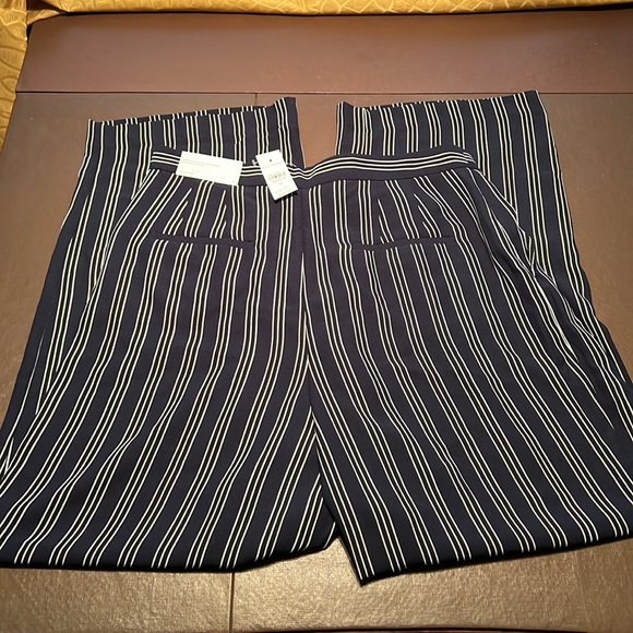 BRAND NEW Ann Taylor full length pant - Picture 2 of 4